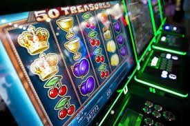 Chat dan interaksi pemain dalam studio Dragon Tiger SA Gaming